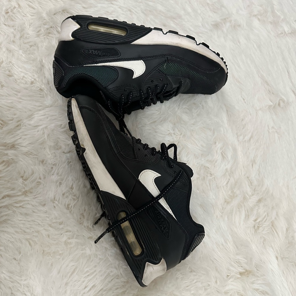 Nike Air Max Black and White Youth or Women's Sneakers